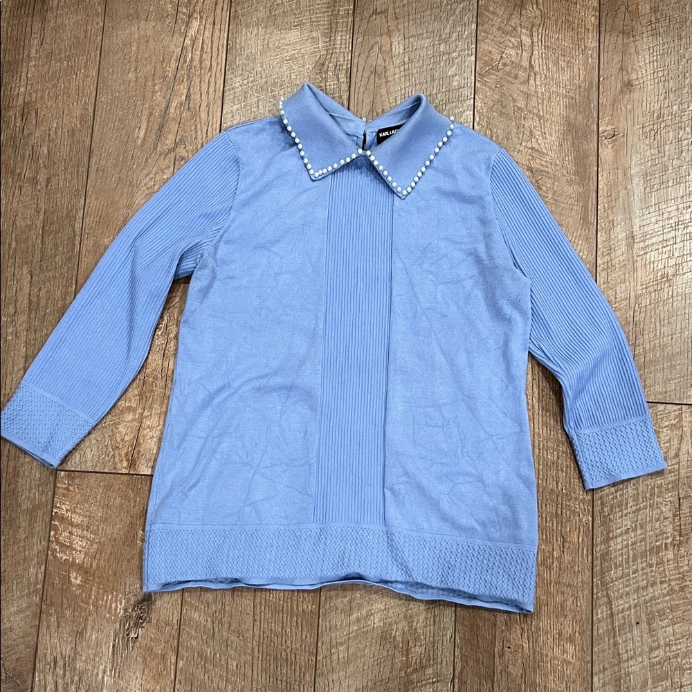 Pearl Collar Light Blue Knit Top